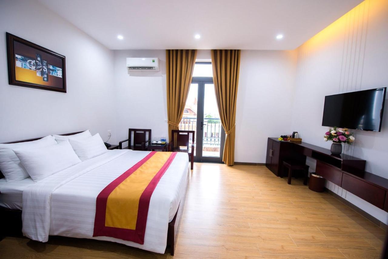 Dac Tin Luxury Hotel Туихоа Экстерьер фото
