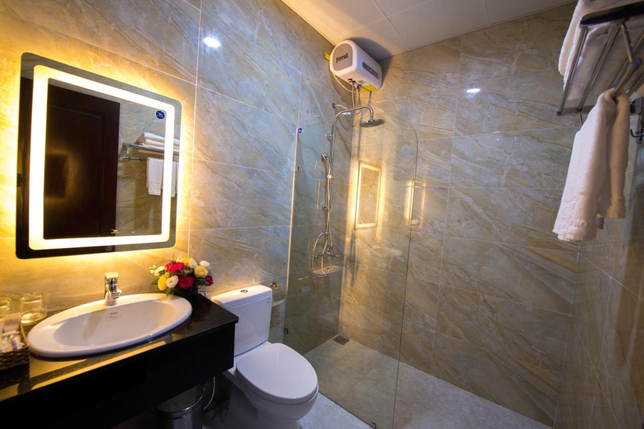 Dac Tin Luxury Hotel Туихоа Экстерьер фото