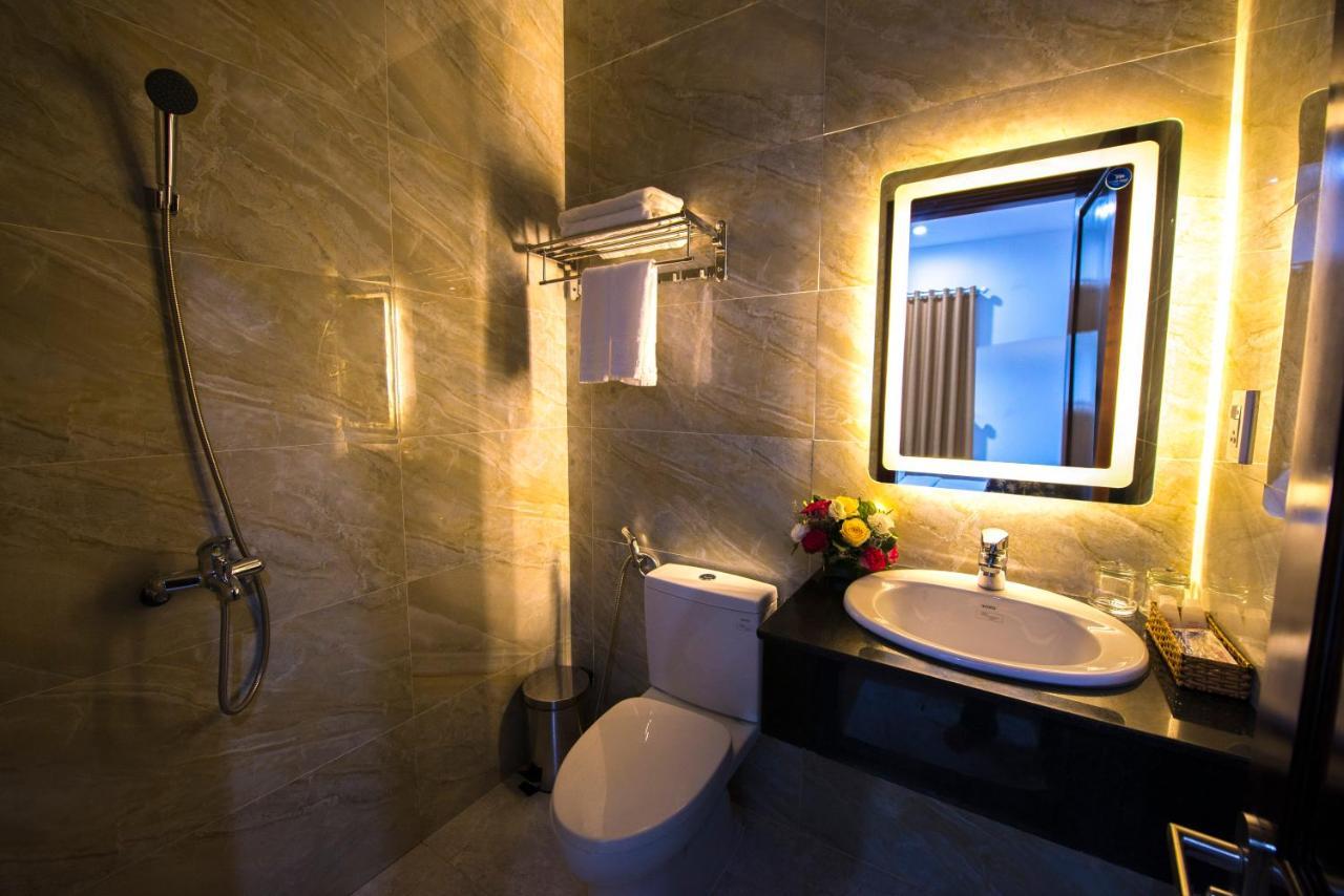 Dac Tin Luxury Hotel Туихоа Экстерьер фото